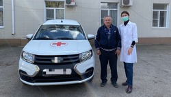 Новый санитарный автомобиль предоставили Левокумской районной больнице