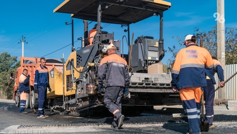Более 10 км автодорог Труновского округа отремонтируют по нацпроекту