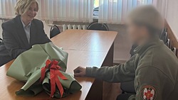 Глава Труновского округа встретилась с участницей СВО
