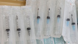 Почти 400 тыс. ставропольцев вакцинировались от гриппа