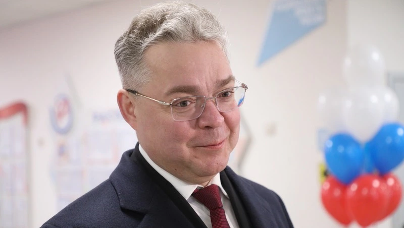 Губернатор Владимиров поздравил ставропольцев с Днём медицинской сестры