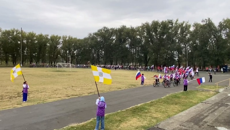 Велопробег в поддержку участников спецоперации прошёл в Труновском округе