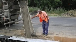 Мост через Ташлу отремонтировали на 40% в Труновском округе 