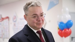 Губернатор Ставрополья поздравил учителей региона с профессиональным праздником 