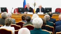Губернатор Владимиров встретился с ветеранским активом Ставрополья