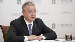 Губернатор Ставрополья потребовал усилить контроль за поручениями с прямых линий