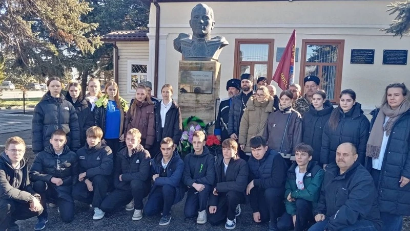 Память Героя Советского союза почтили в Труновском округе