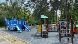 Ещё в одном посёлке Ставрополья по губернаторской программе установили новую детскую площадку