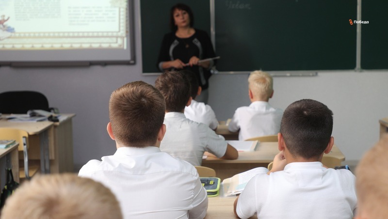 Шесть земских учителей трудоустроят в школы Ставрополья